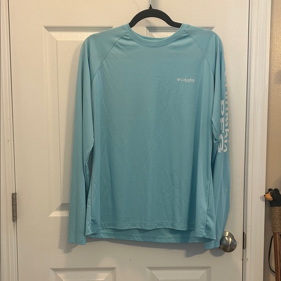 Columbia Tops - Columbia Aqua Long Sleeve Performance Shirt